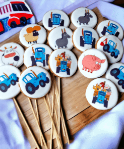 Alternative view of Mėlynas traktorius