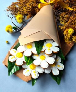 Valgoma meduolių puokštė Mamos dienai „Žavingoji ramunė“