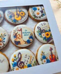 „Kai gimsta melodija“ – Mokytojų dienos meduoliai